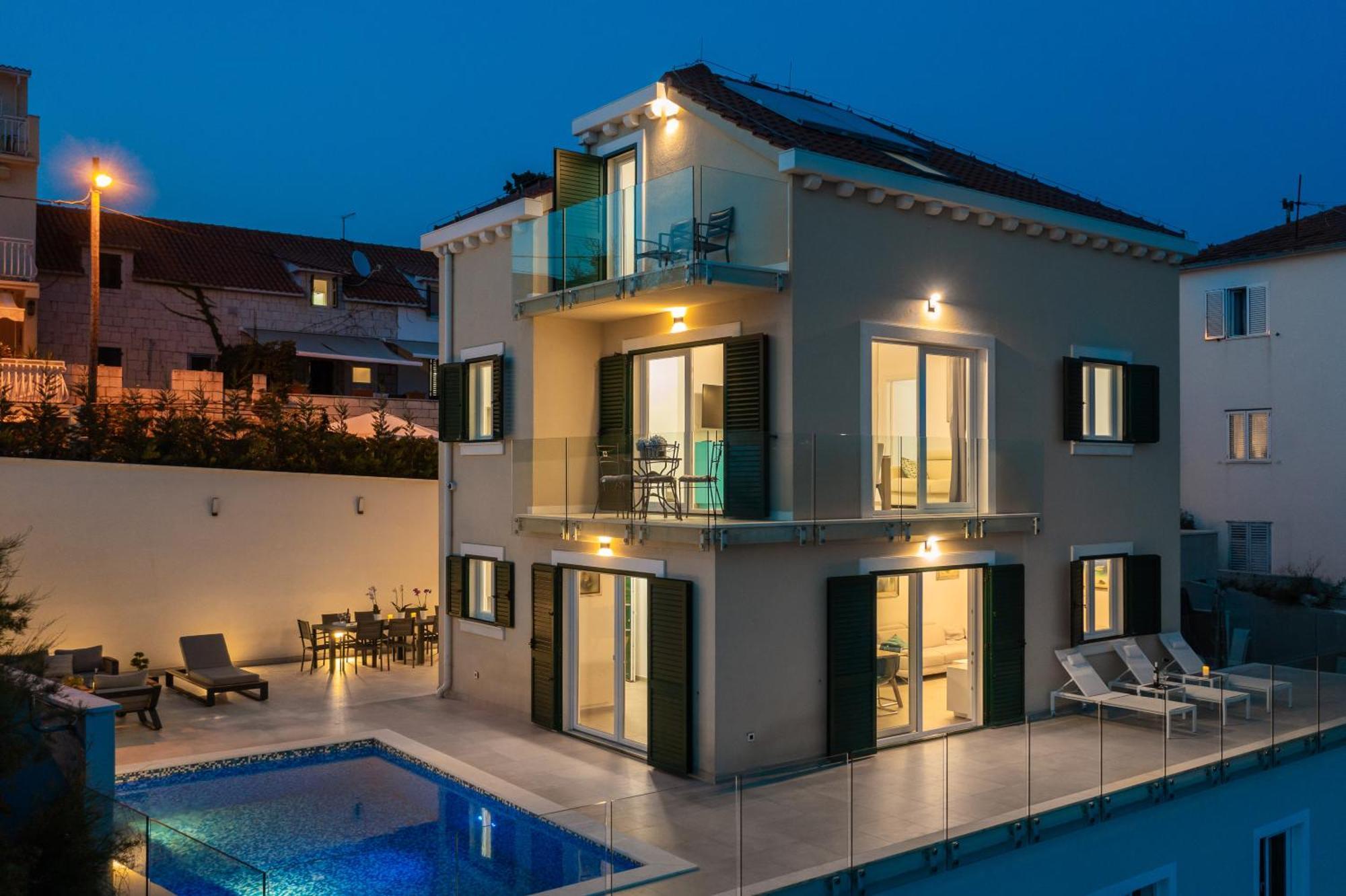 Epetium Beach Villa Split Buitenkant foto
