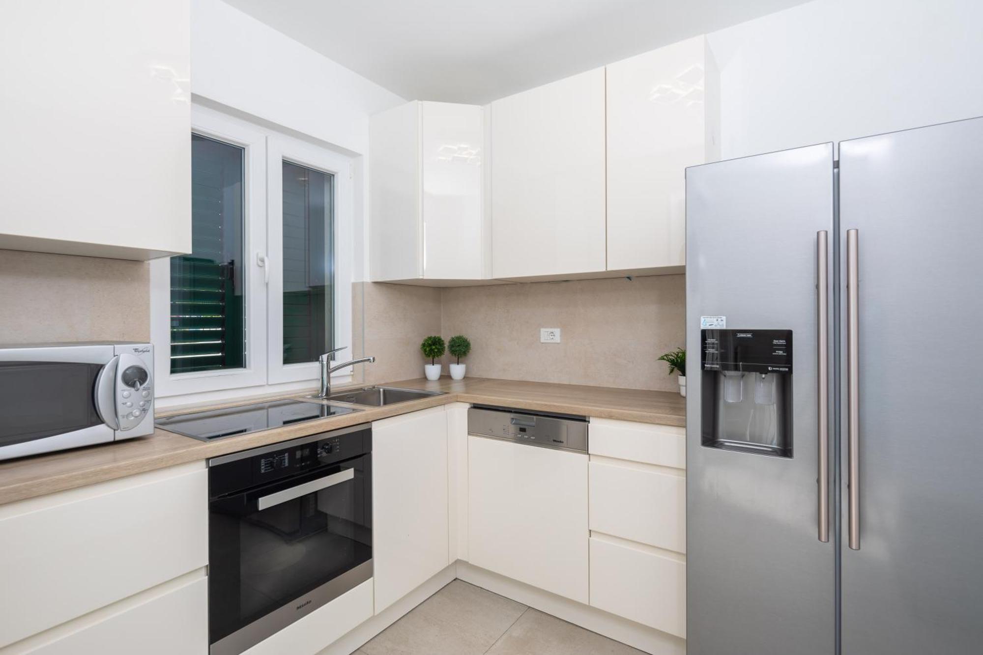 Epetium Beach Villa Split Buitenkant foto